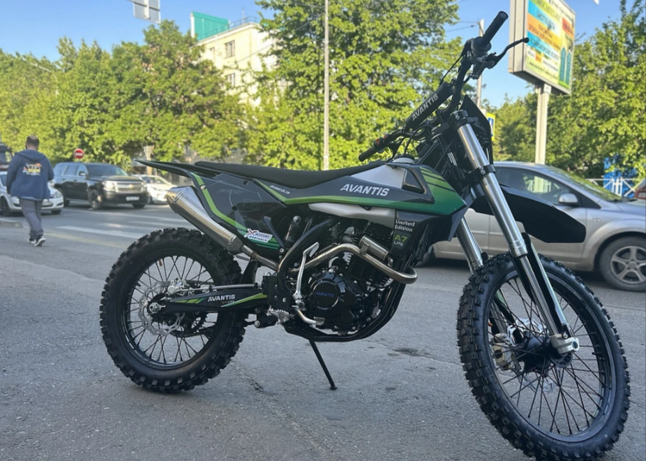 Мотоцикл AVANTIS A7 NEW LITE (CB250-F/172FMM-3A) KKE (2023) в Ханты-Мансийске