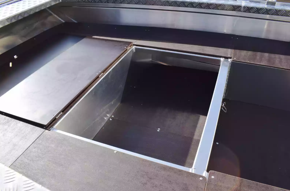 Алюминиевая лодка Wyatboat-490 Jonboat в Ханты-Мансийске