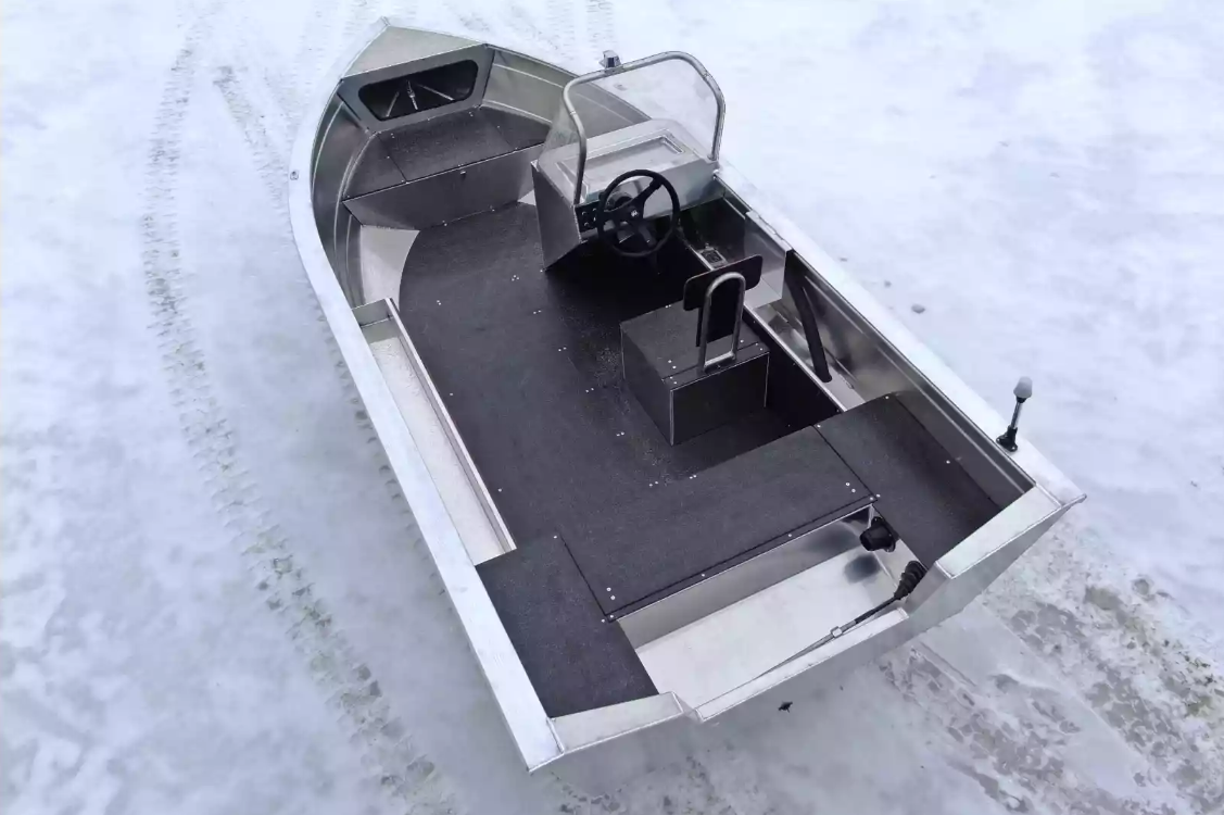 Алюминиевая лодка Неман-400 С в Ханты-Мансийске