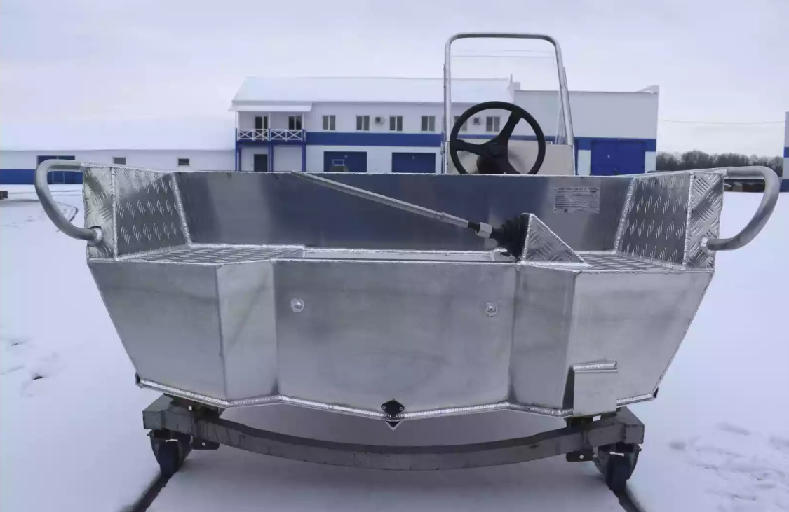 Алюминиевая лодка Wyatboat-390 C в Ханты-Мансийске