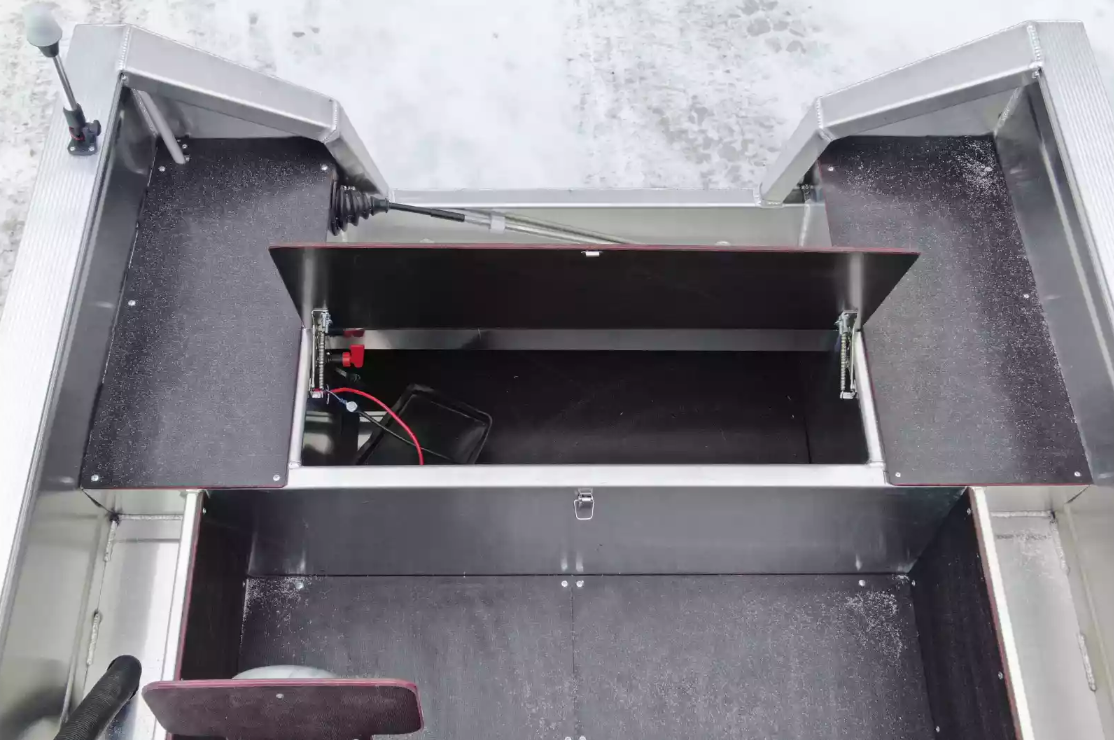 Алюминиевая лодка Неман-400 С в Ханты-Мансийске