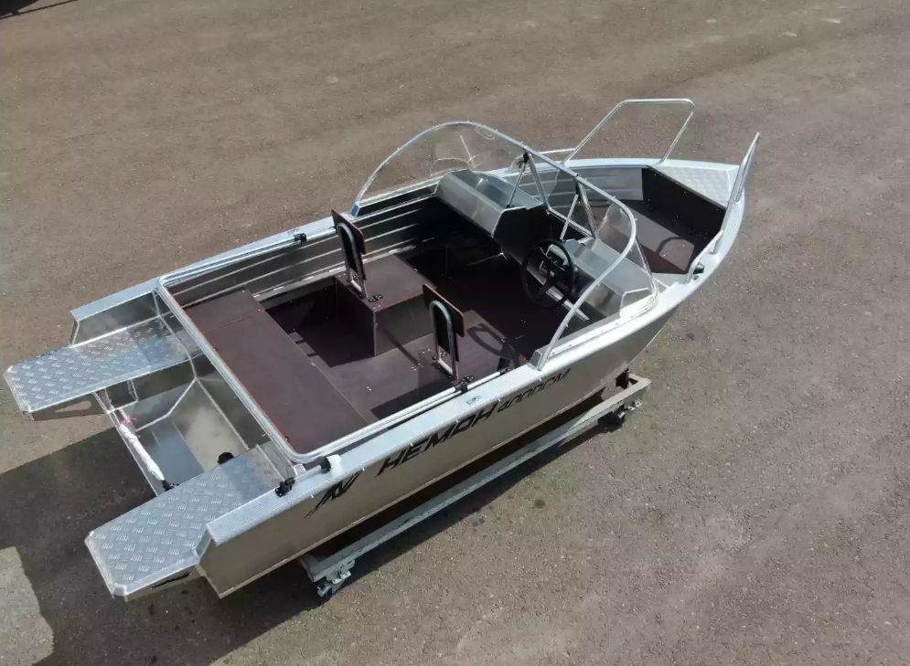 Алюминиевая лодка  Неман-400 DCM NEW в Ханты-Мансийске