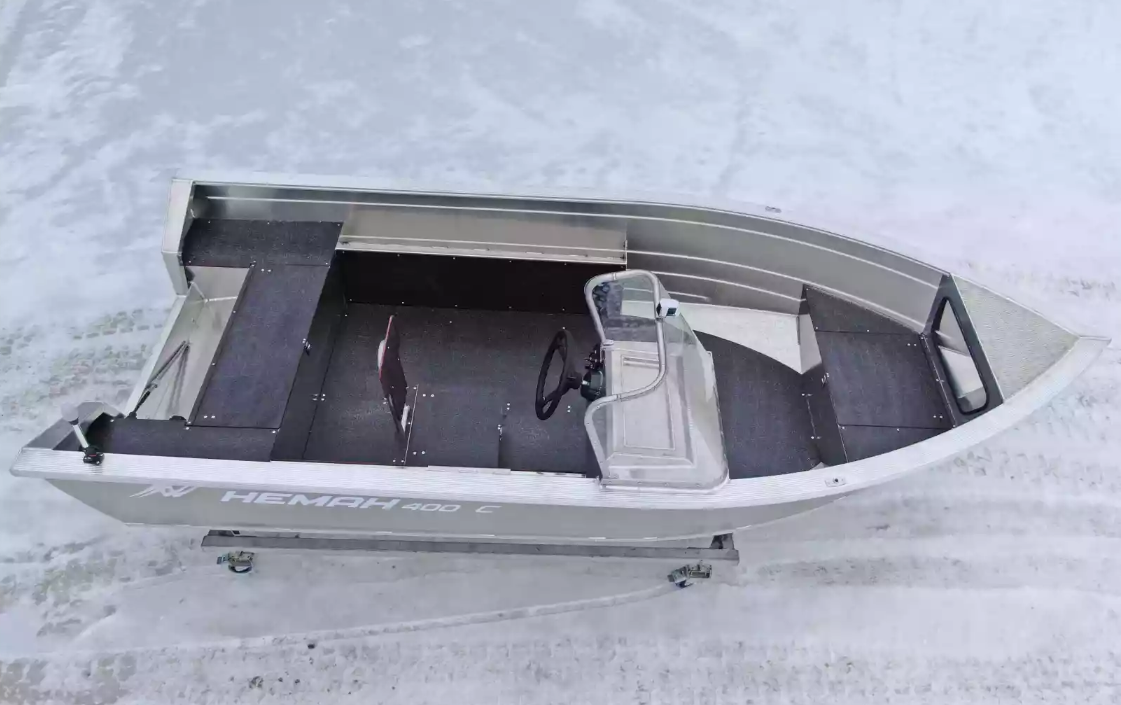 Алюминиевая лодка Неман-400 С в Ханты-Мансийске