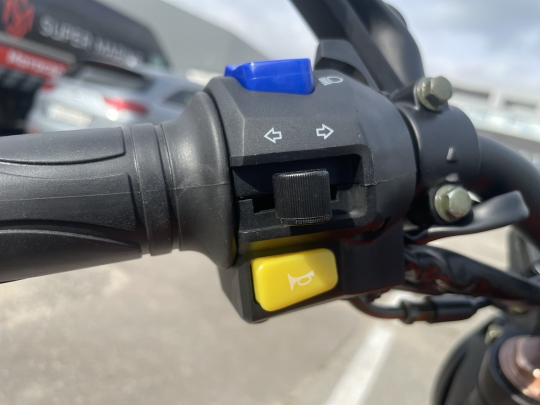 Мопед PROMAX CB150R (49) в Ханты-Мансийске