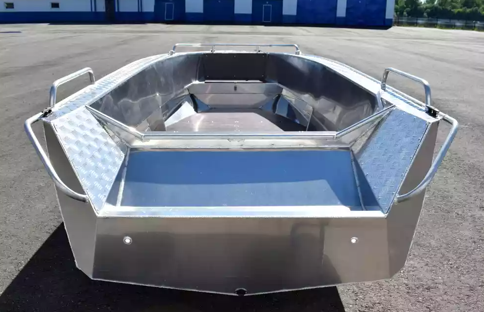 Алюминиевая лодка Wyatboat-490 P в Ханты-Мансийске