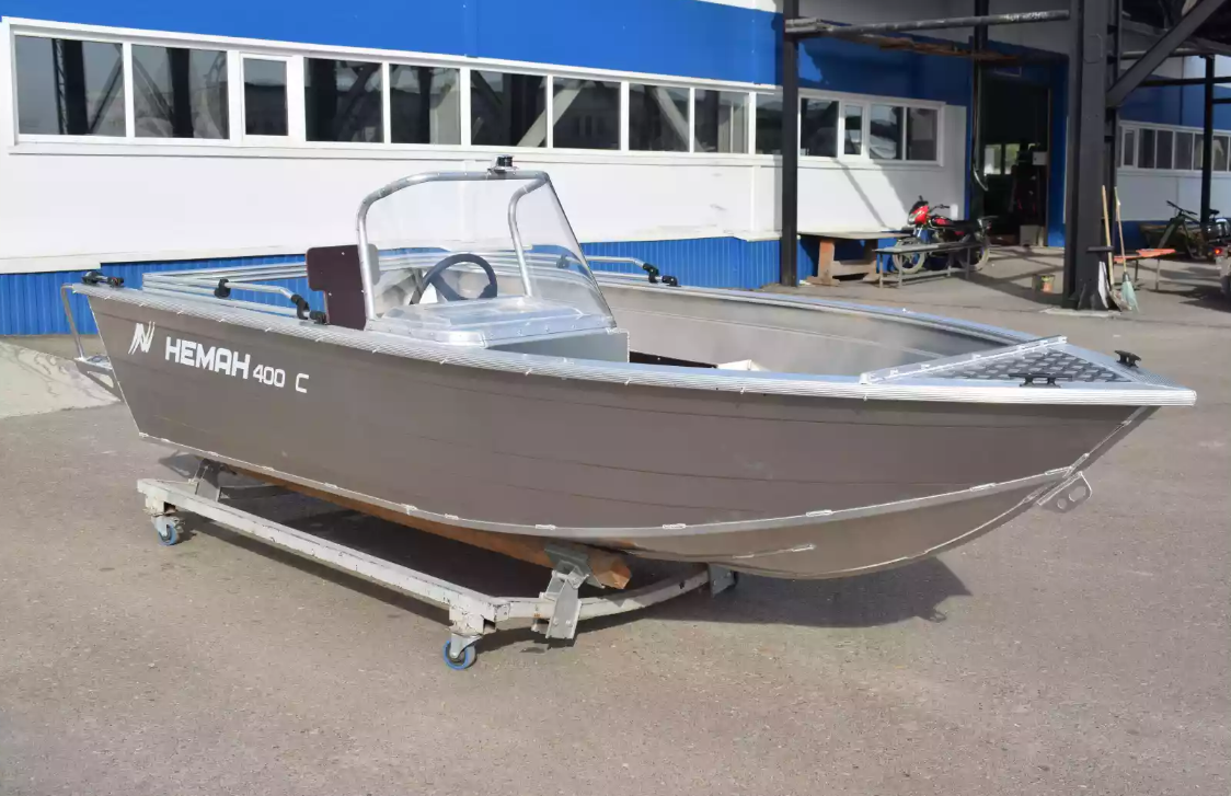 Алюминиевая лодка Неман-400 С в Ханты-Мансийске