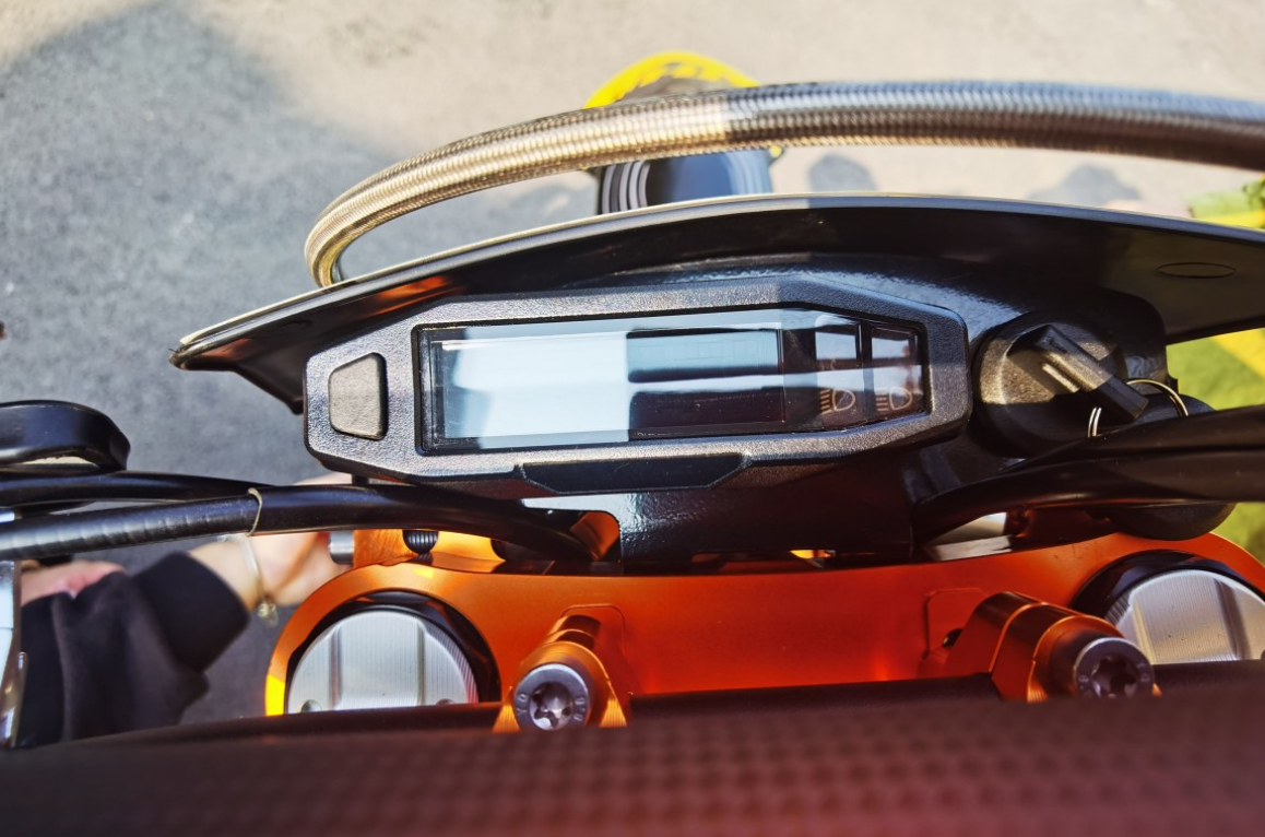 Мотоцикл JHLMOTO JHL Z8 NC300S (182-MN) в Ханты-Мансийске