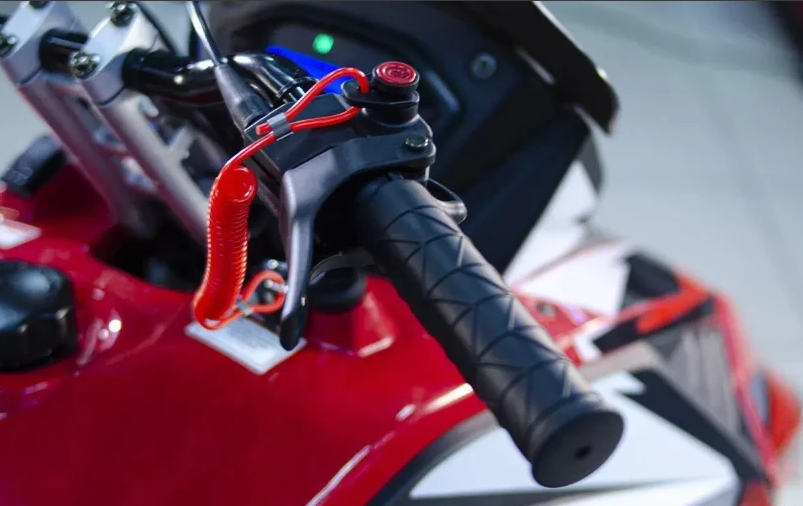 Снегоход Ataki WD 300 в Ханты-Мансийске