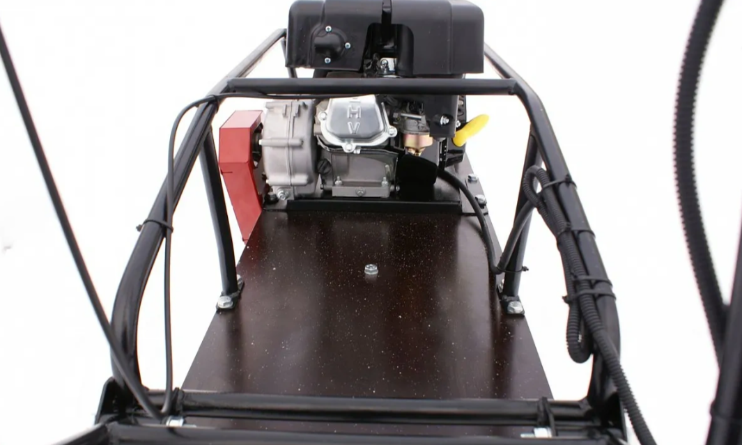 Мотобуксировщик БТС «МАЛЕК» 380/7 БЕЗ э/зап. Б/У в Ханты-Мансийске