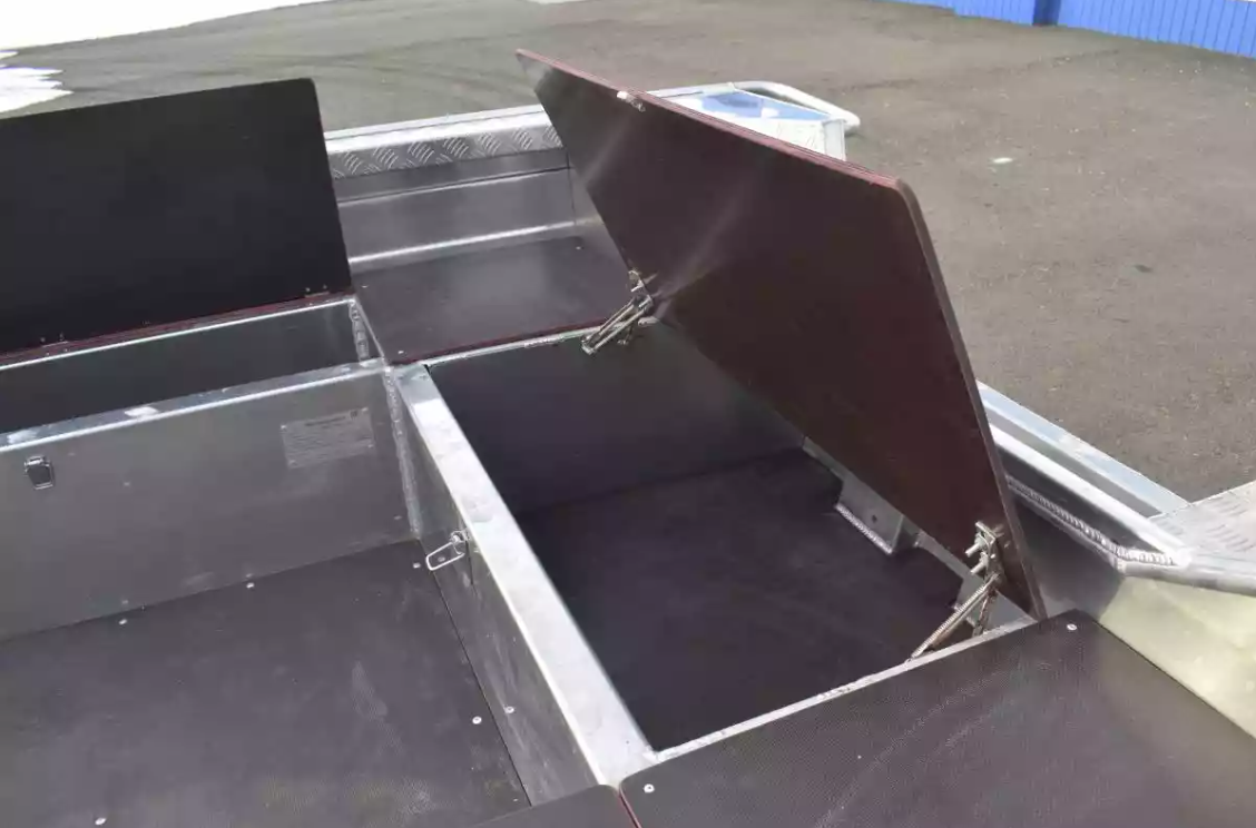 Алюминиевая лодка Wyatboat-490 Jonboat в Ханты-Мансийске