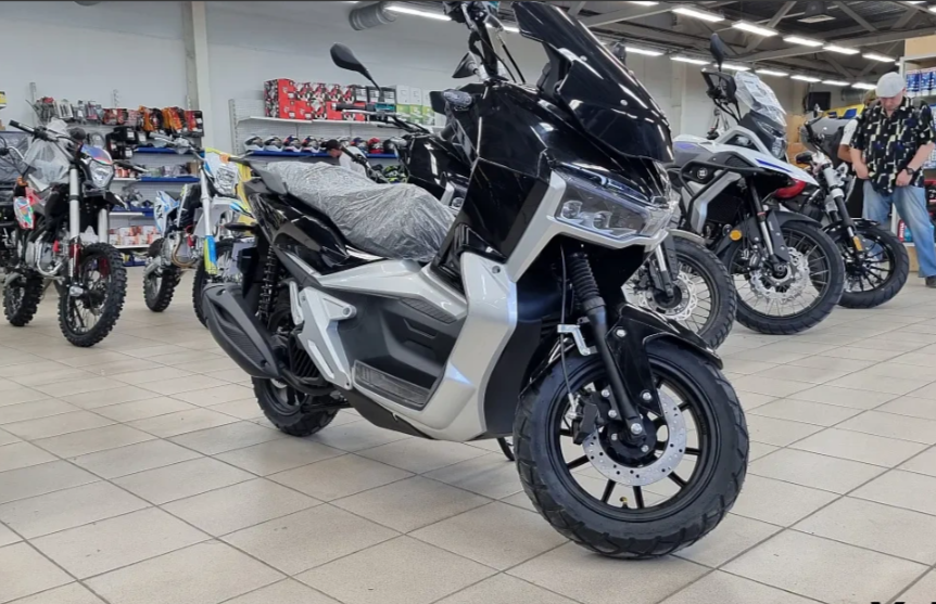 МаксиСкутер PROMAX ADV 200(49) (REPLICA HONDA) в Ханты-Мансийске