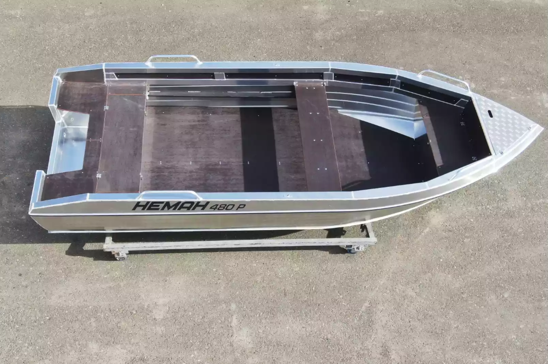 Алюминиевая лодка  Неман-480 Р в Ханты-Мансийске
