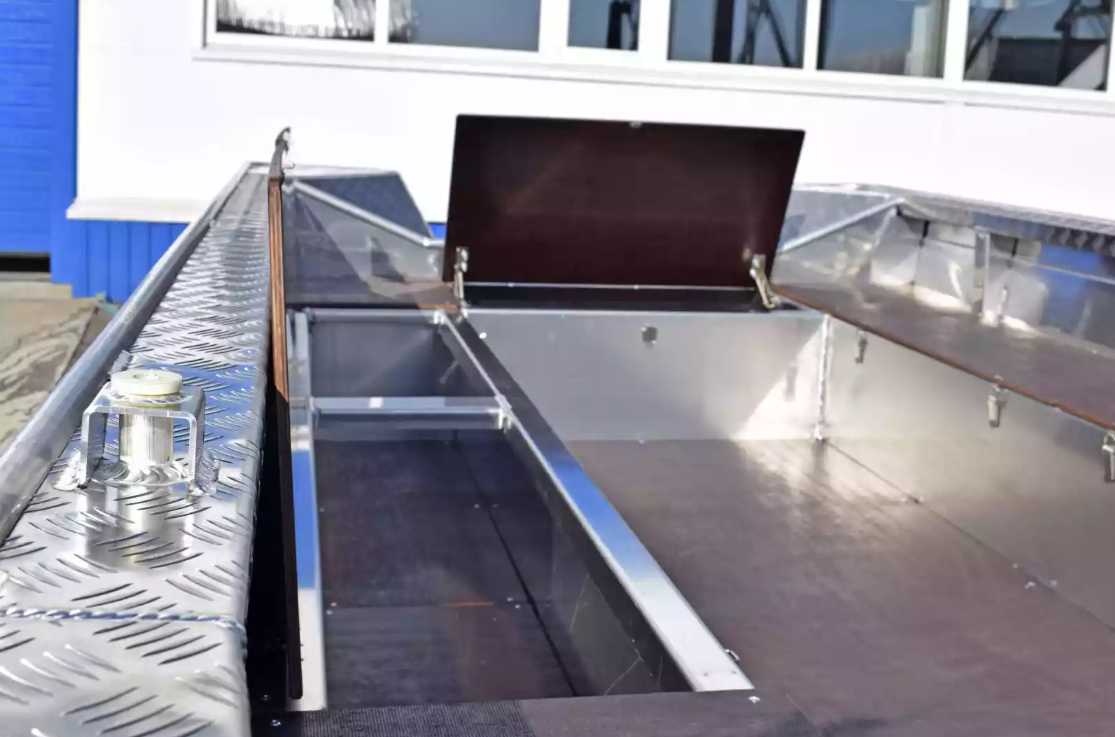 Алюминиевая лодка Wyatboat-490 Jonboat в Ханты-Мансийске