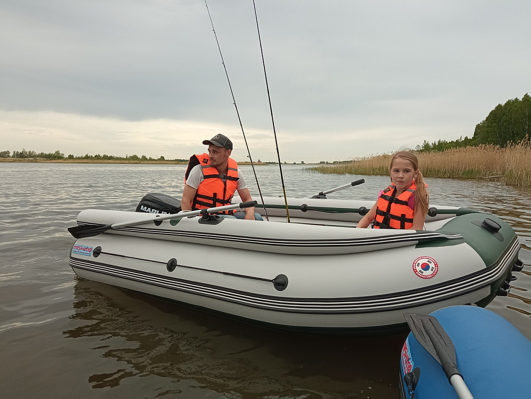 Лодка MISHIMO FAMILY LITE DF 400 в Ханты-Мансийске