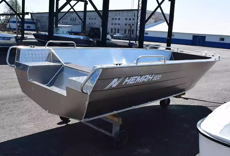 Алюминиевая лодка Неман-500 P в Ханты-Мансийске