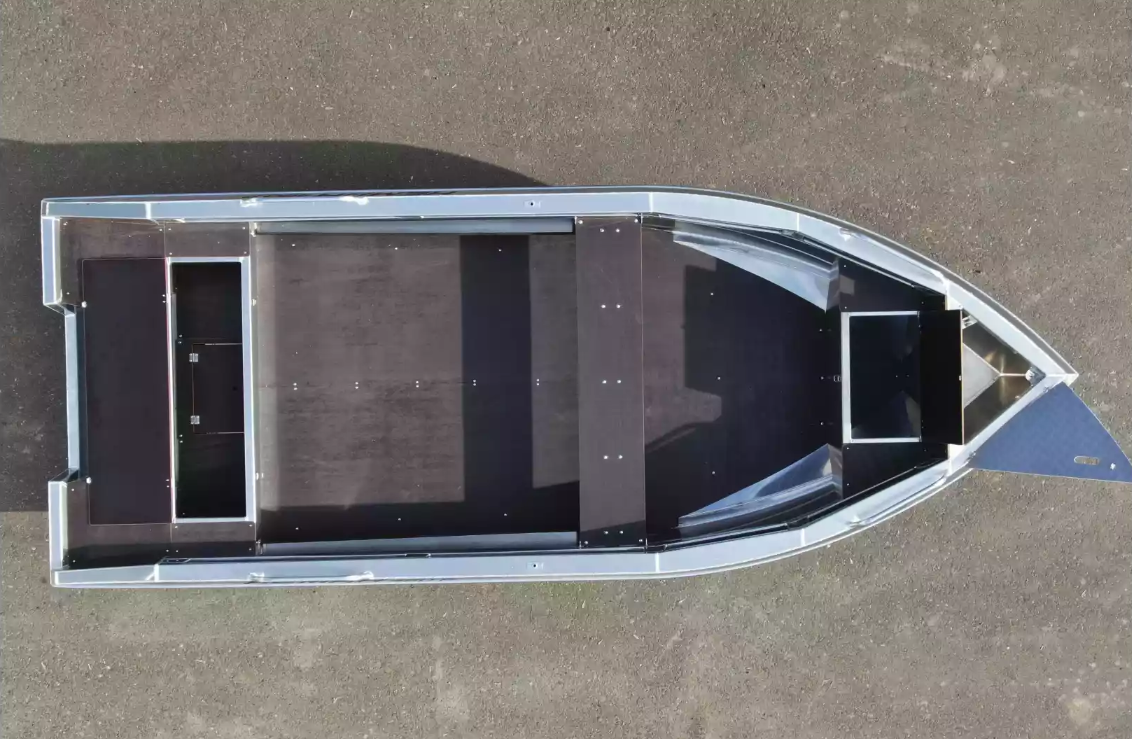 Алюминиевая лодка  Неман-480 Р в Ханты-Мансийске