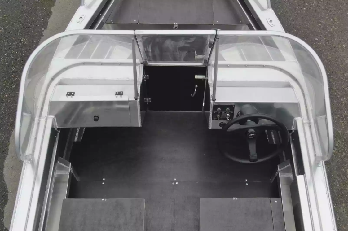 Алюминиевая лодка  Neman-400 DC в Ханты-Мансийске