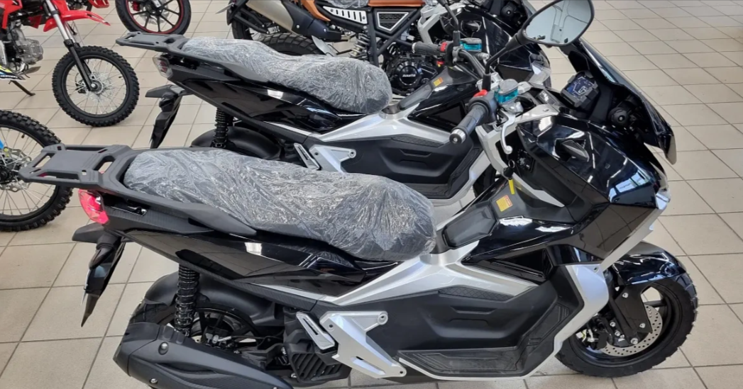 МаксиСкутер PROMAX ADV 200(49) (REPLICA HONDA) в Ханты-Мансийске