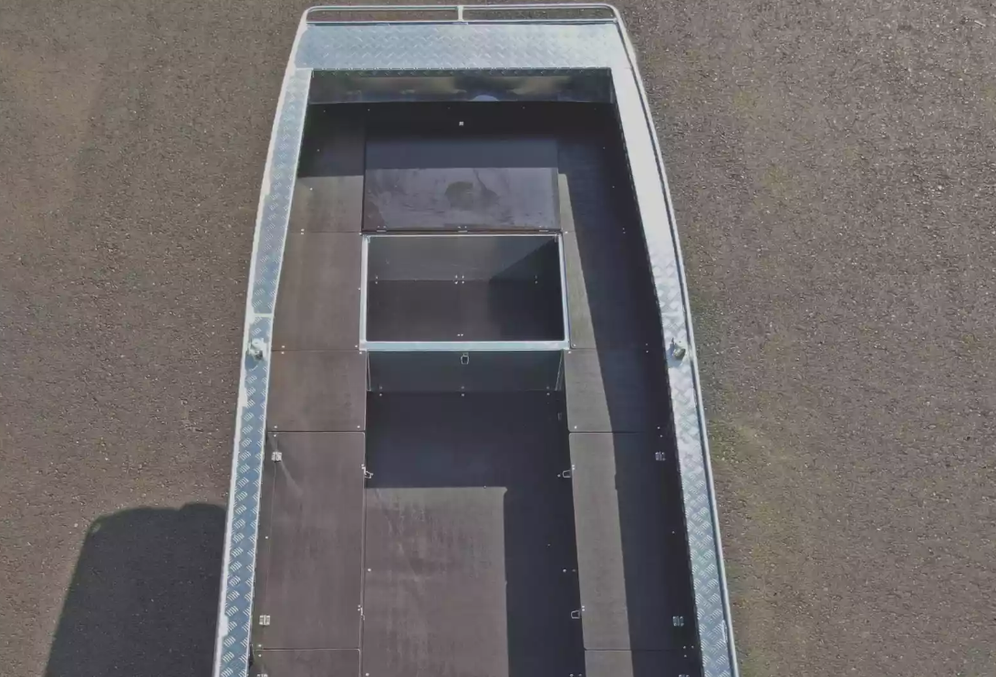 Алюминиевая лодка Wyatboat-490 Jonboat в Ханты-Мансийске