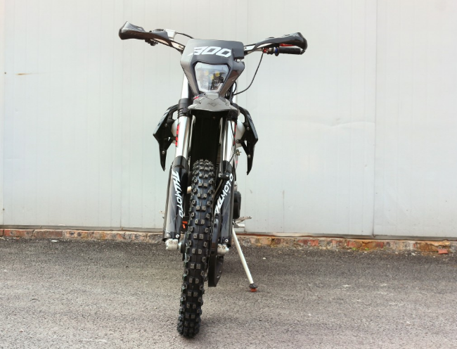 Мотоцикл JHLMOTO JHL Z3+ CB300 (175FMM) в Ханты-Мансийске