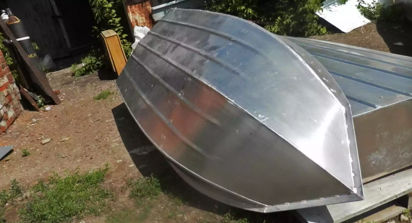 Алюминиевая лодка Вятка-Профи Вариант в Ханты-Мансийске