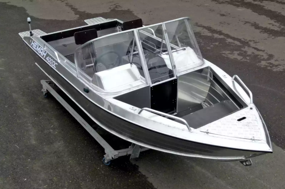 Алюминиевая лодка  Neman-400 DC в Ханты-Мансийске
