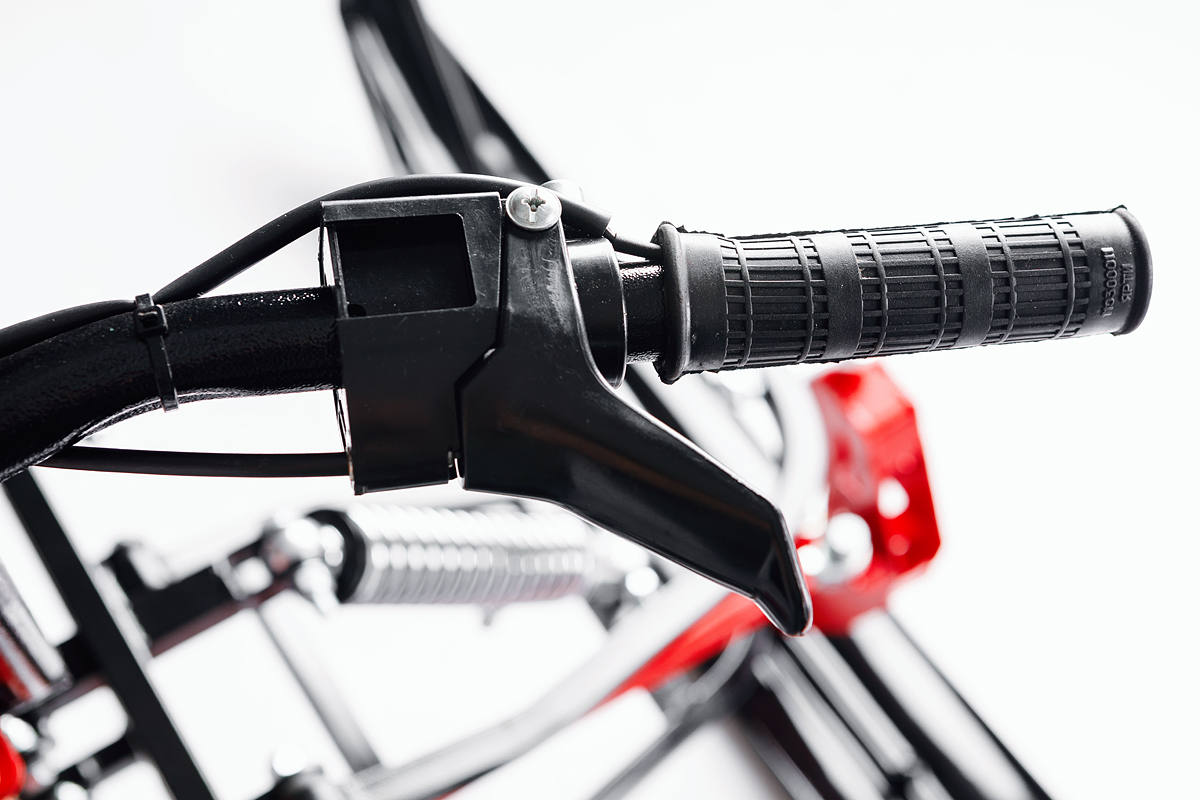 Лыжный модуль IKUDZO с подогревом ручек пластиковые лыжи в Ханты-Мансийске