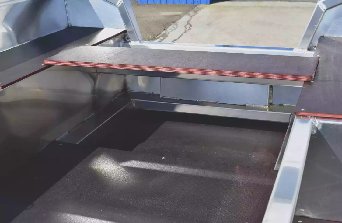 Алюминиевая лодка Неман-400 Р PRO в Ханты-Мансийске