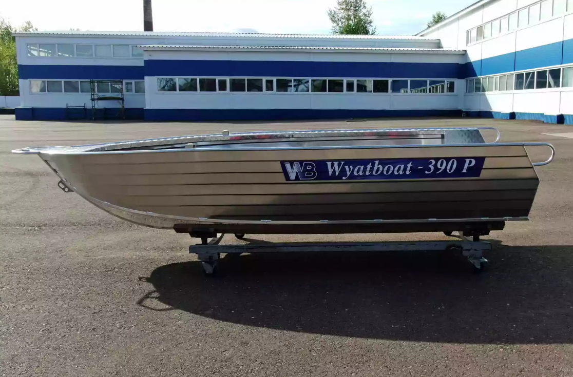 Алюминиевая лодка Wyatboat-390РМ увеличенный борт в Ханты-Мансийске