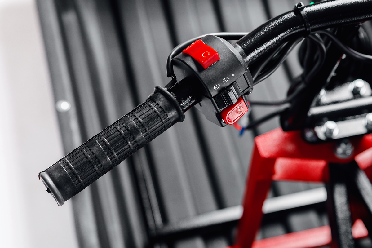 Модуль толкач IKUDZO TERRAIN с подогревом ручек в Ханты-Мансийске