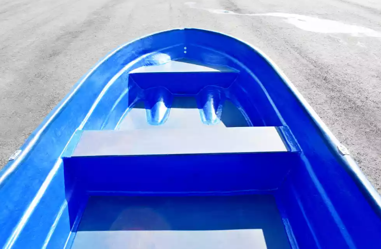 Стеклопластиковая лодка Neman-340 (тримаран) в Ханты-Мансийске