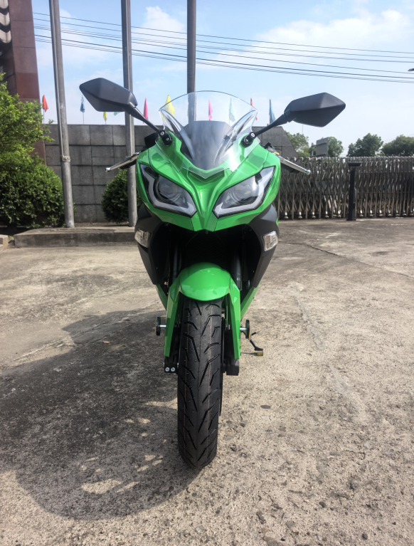 Мотоцикл TMBK Ninja 400cc в Ханты-Мансийске