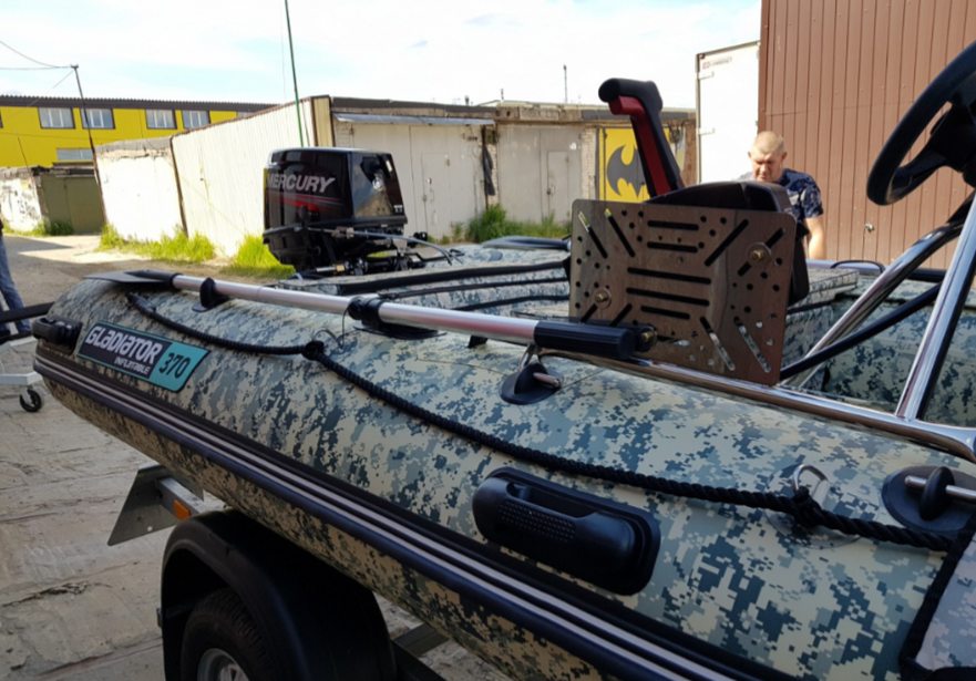 НАДУВНАЯ ЛОДКА GLADIATOR C370AL в Ханты-Мансийске