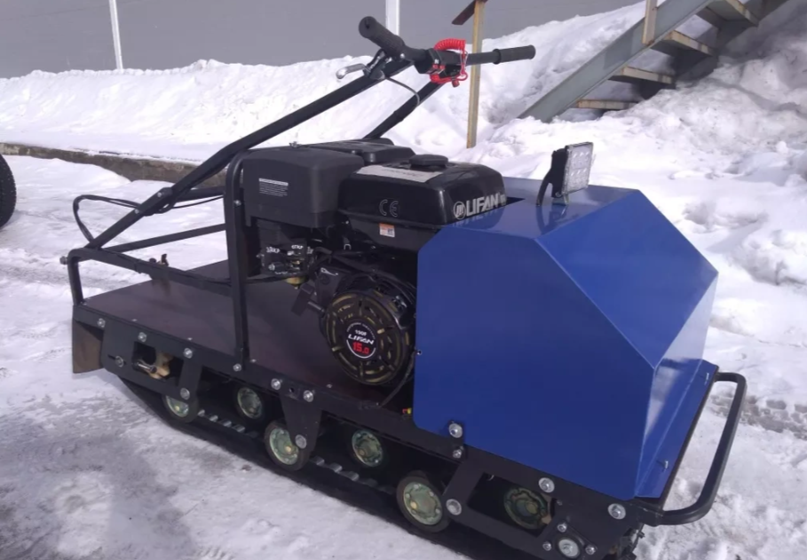 Мотобуксировщик AhtaR ЗИМА с реверсом (задний ход) в Ханты-Мансийске