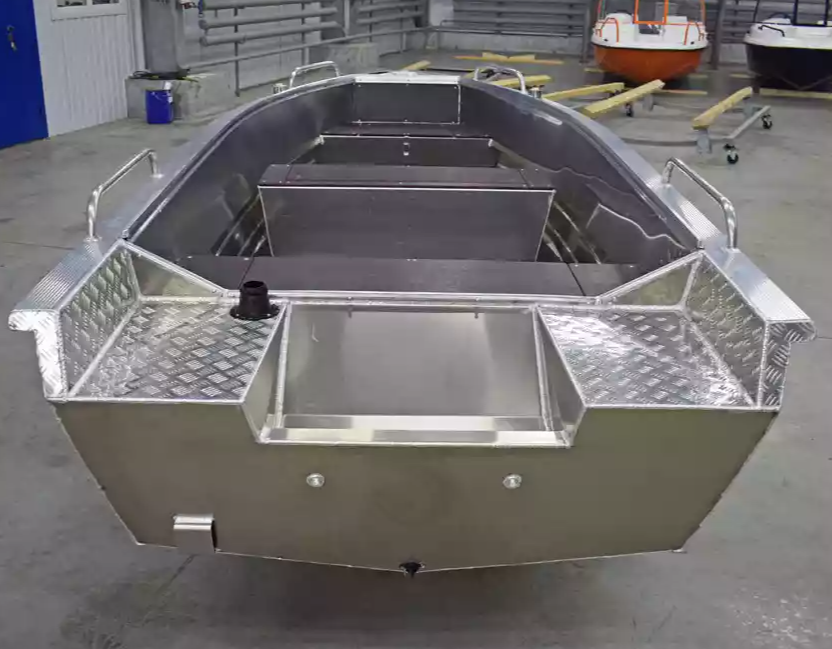 Алюминиевая лодка  Wyatboat-430 Р в Ханты-Мансийске