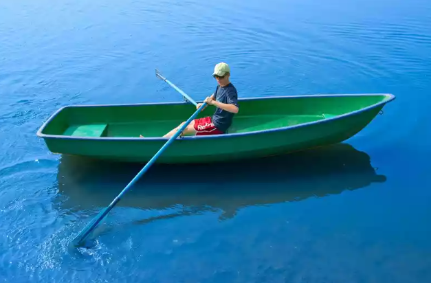 Стеклопластиковая Лодка Голавль в Ханты-Мансийске