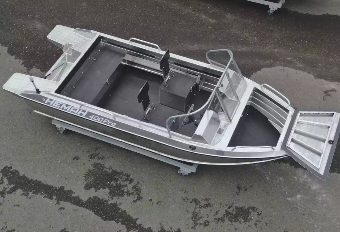 Алюминиевая лодка  Neman-400 PRO в Ханты-Мансийске