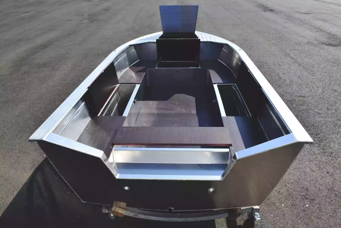 Алюминиевая лодка Неман-400 Р PRO в Ханты-Мансийске