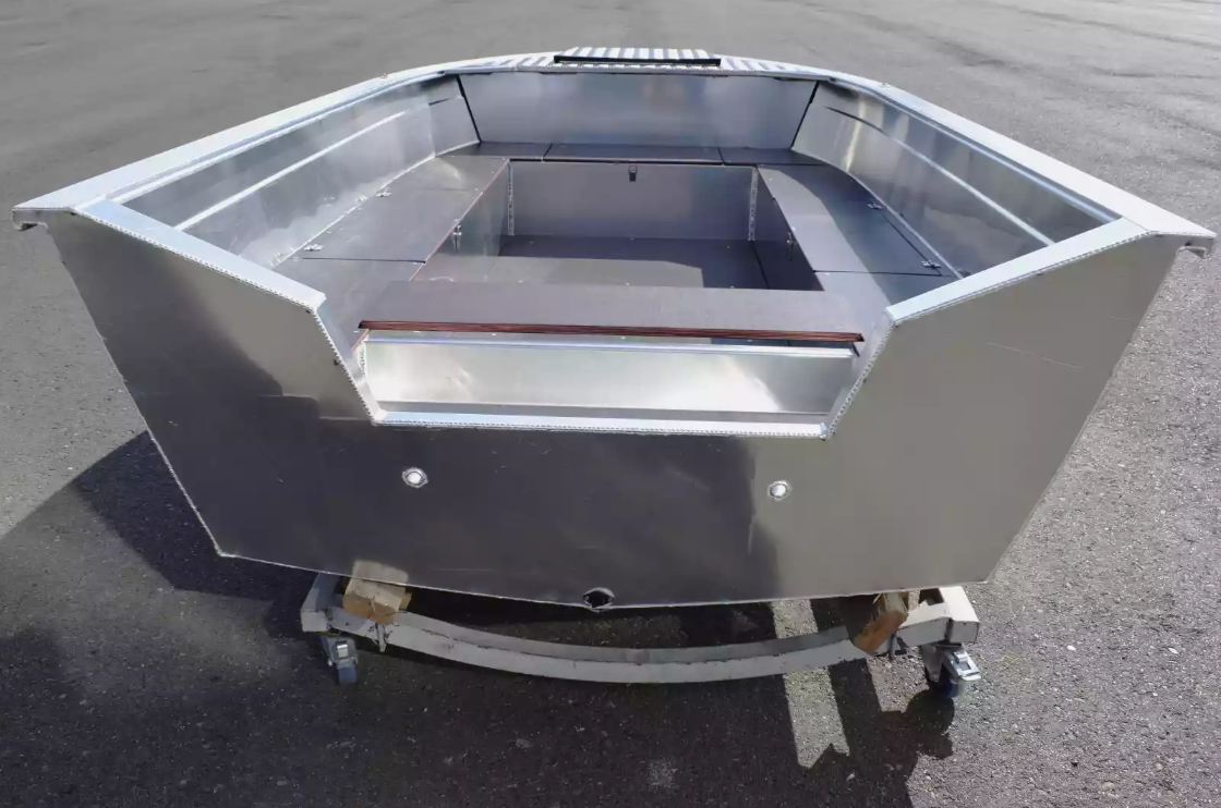 Алюминиевая лодка Неман-400 Р PRO в Ханты-Мансийске