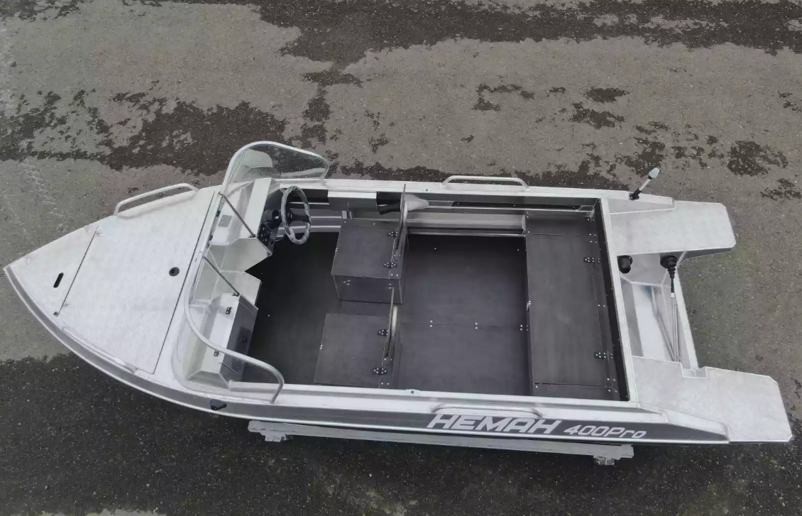 Алюминиевая лодка  Neman-400 PRO в Ханты-Мансийске