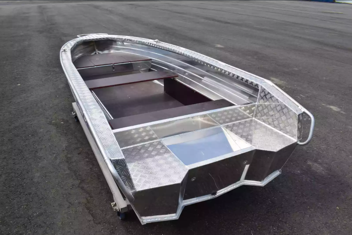 Алюминиевая лодка Wyatboat-390Р Увеличенный борт в Ханты-Мансийске