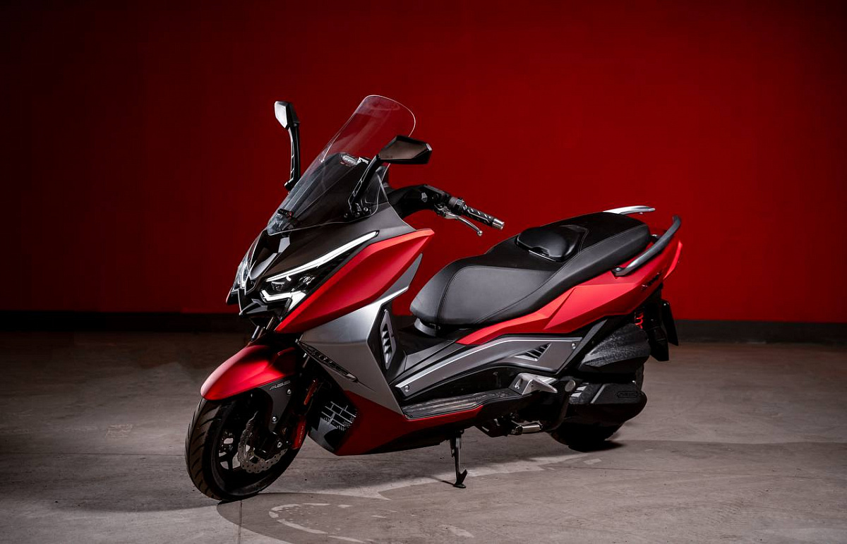 МАКСИСКУТЕР ARIIC 318 в Ханты-Мансийске