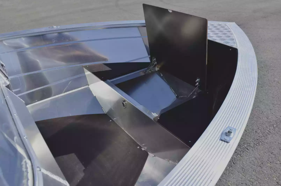 Алюминиевая лодка  Неман-400 DCM в Ханты-Мансийске