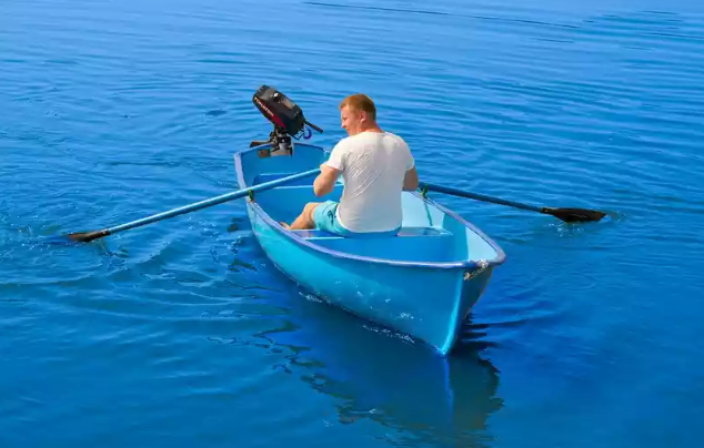 Стеклопластиковая лодка Омуль в Ханты-Мансийске