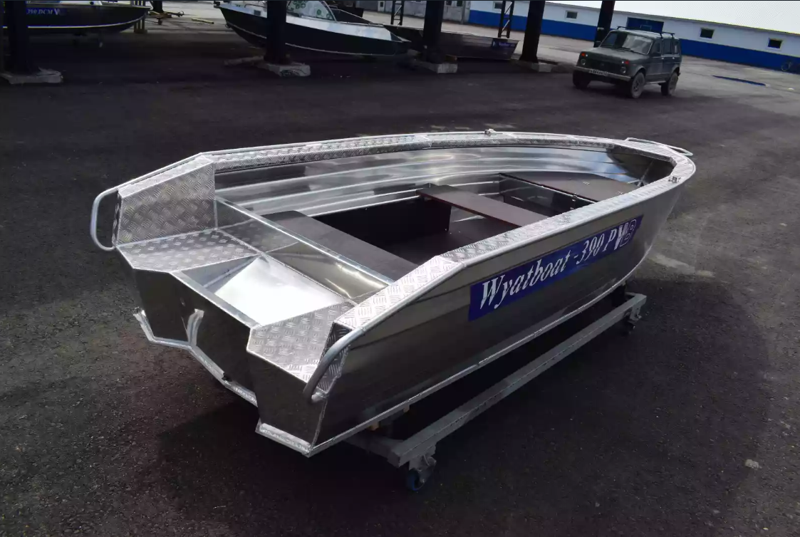 Алюминиевая лодка Wyatboat-390Р Увеличенный борт в Ханты-Мансийске