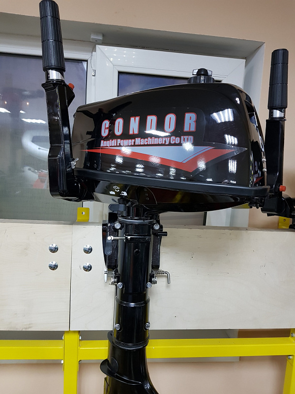 Лодочный мотор Condor T5HS без бака 12 л. в Ханты-Мансийске