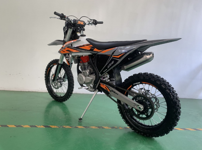Мотоцикл JHLMOTO JHL LX4 CB300RL (175FMN) в Ханты-Мансийске