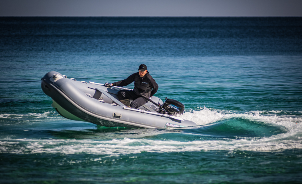 Лодка GLADIATOR RIB380AL в Ханты-Мансийске