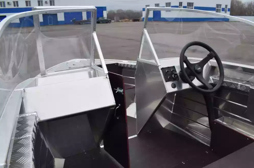 Алюминиевая лодка Wyatboat-390 DCM Увеличенный борт в Ханты-Мансийске