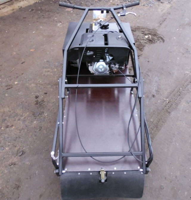 Мотобуксировщик AhtaR Зима 15 л/с с вариатором в Ханты-Мансийске